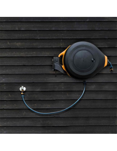 Fiskars 1027095 Uchwyt Do Węża Ogrodowego Włókno, Metal Czarny