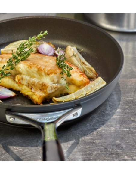 Patelnia Tytanowa Demeyere Alu Pro 5 40851-032-0 - 32 Cm