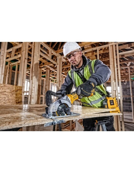 Dewalt Dcs691N-Xj Przenośna Pilarka Tarczowa 11,5 Cm Czarny, Żółty 4500 Rpm 800 W