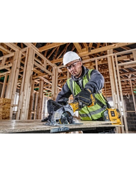Dewalt Dcs691N-Xj Przenośna Pilarka Tarczowa 11,5 Cm Czarny, Żółty 4500 Rpm 800 W