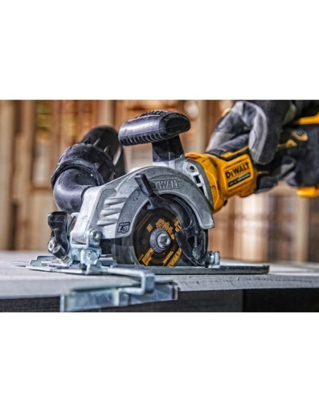 Dewalt Dcs691N-Xj Przenośna Pilarka Tarczowa 11,5 Cm Czarny, Żółty 4500 Rpm 800 W