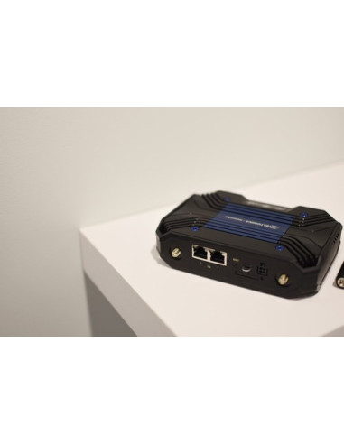 Teltonika Tcr100 Router Bezprzewodowy Fast Ethernet Dual-Band (2.4 Ghz/5 Ghz) 4G Czarny