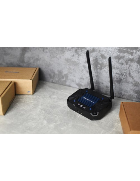 Teltonika Tcr100 Router Bezprzewodowy Fast Ethernet Dual-Band (2.4 Ghz/5 Ghz) 4G Czarny