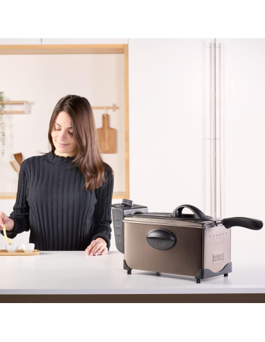 Frytownica Black+Decker Bxdf2100E