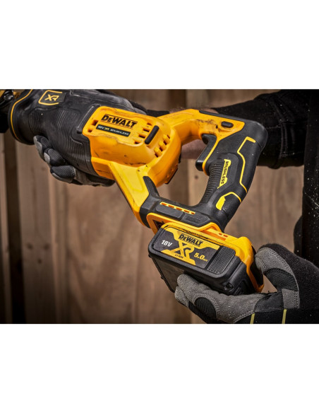 Piła Szablasta 18V Dewalt Dcs382N