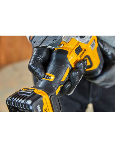 Wyrzynarka Dewalt Dcs335N-Xj