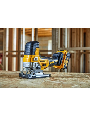 Wyrzynarka Dewalt Dcs335N-Xj