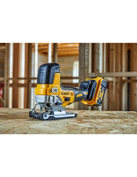 Wyrzynarka Dewalt Dcs335N-Xj