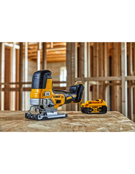 Wyrzynarka Dewalt Dcs335N-Xj