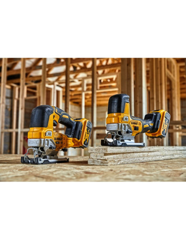 Wyrzynarka Dewalt Dcs335N-Xj