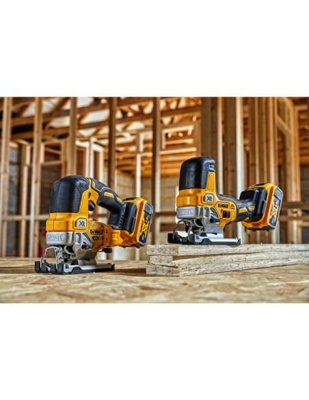 Wyrzynarka Dewalt Dcs335N-Xj