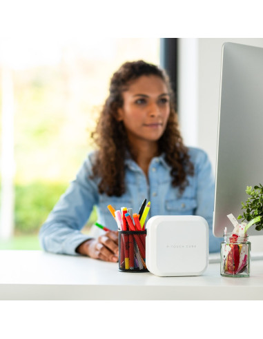 P-Touch Cube Plus Label Maker/F. Tze /3.5-24Mm