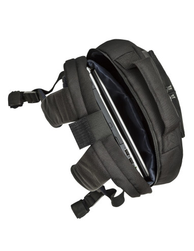Rivacase 8460 43,2 Cm (17") Plecak Czarny