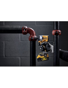 Dewalt Dcf922P2T-Qw Klucz Zasilany 2500 Rpm 610 N·m 2