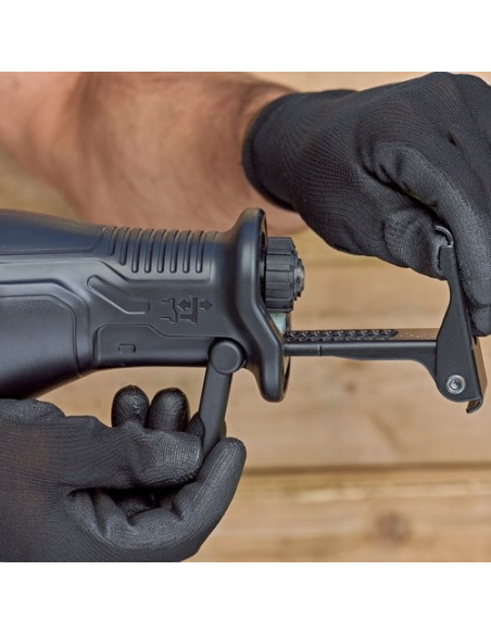 Piła Szablasta Bes301K-Qs Black+Decker