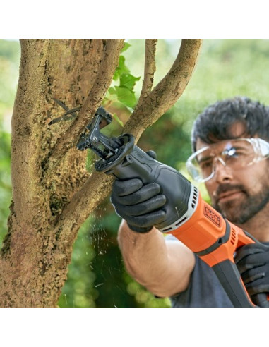 Piła Szablasta Bes301K-Qs Black+Decker