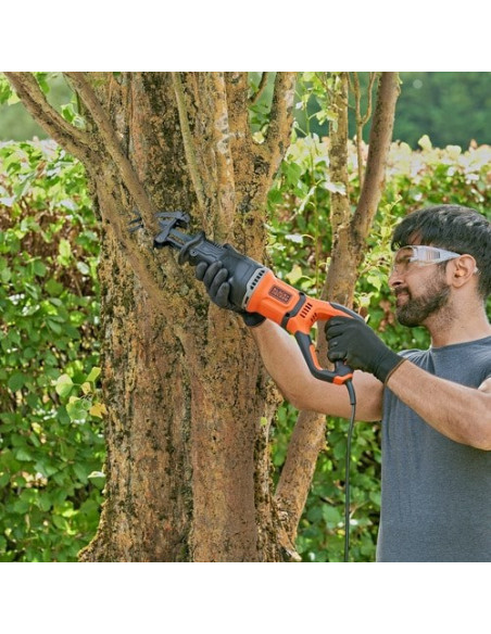 Piła Szablasta Bes301K-Qs Black+Decker