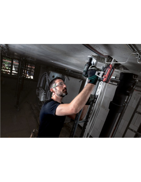 Metabo. Klucz Udarowy Ssw 18 Ltx 300 Bl 2X4,0Ah Lihd Metabox