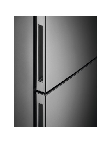 Chłodziarko-Zamrażarka Electrolux Lnc7Me32X3