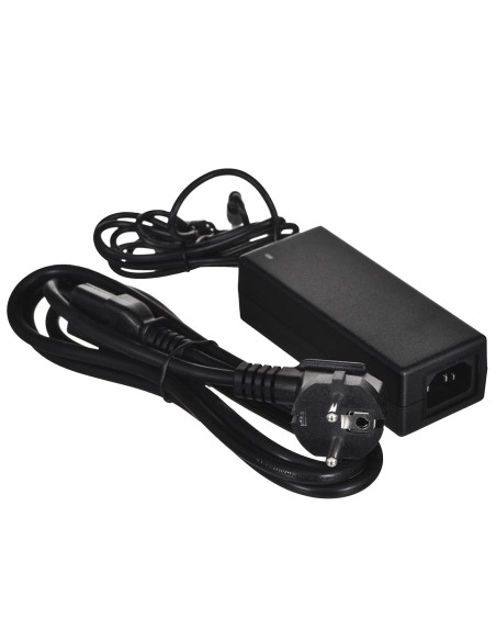 D-Link Des-1005P - Niezarządzany - L2 - Fast Ethernet (10/100) - Pełny Dupleks - Power Over Ethernet (Poe)