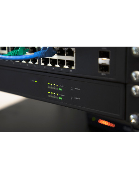 Intellinet 561433 Łącza Sieciowe Zarządzany Gigabit Ethernet (10/100/1000) Obsługa Poe Czarny