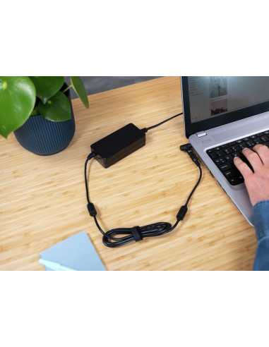 Trust Primo Adapter Zasilający/ Inwentor Wewnętrzna 70 W Czarny