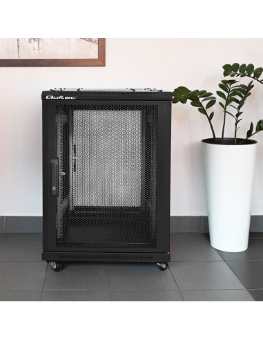 Qoltec Szafa Rack 19" | 15U | 600X855X600 | Perforowane Drzwi