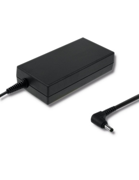 Qoltec 51746 Adapter Zasilający/ Inwentor Wewnętrzna 230 W Czarny