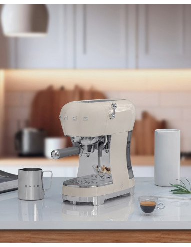 Smeg Ekspres Do Kawy (Ecf02Creu) Creme