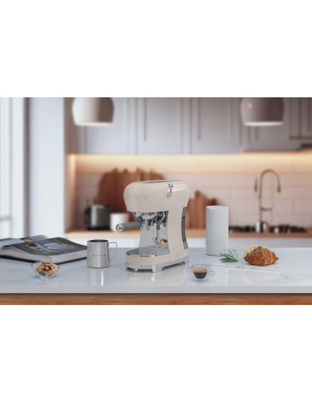 Smeg Ekspres Do Kawy (Ecf02Creu) Creme