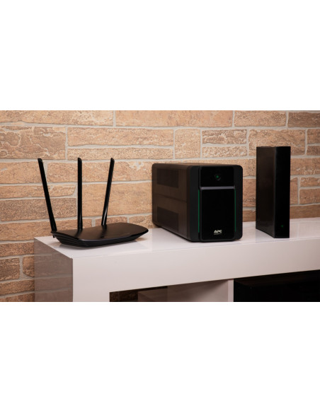 Apc Back-Ups 2200Va 230V Avr/Schuko Sockets