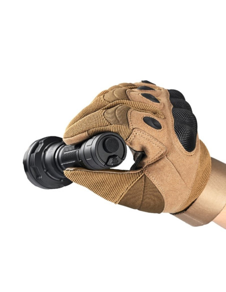 Latarka Acebeam P18