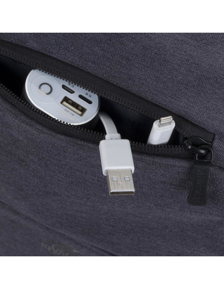 Rivacase Plecak Na Laptop 15,6" Regent, Czarny, 17L, Materiał Wodoodporny, Kieszenie Na Tablet, Smartfon, Butelkę, Akces.