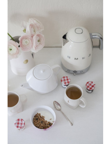 Smeg Klf04Creu Czajnik Elektryczny 1,7 L 2400 W Kremowy