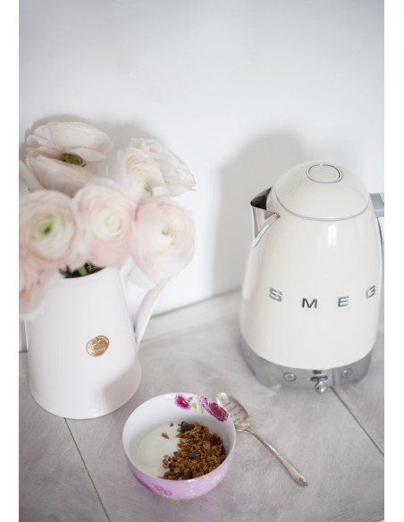 Smeg Klf04Creu Czajnik Elektryczny 1,7 L 2400 W Kremowy