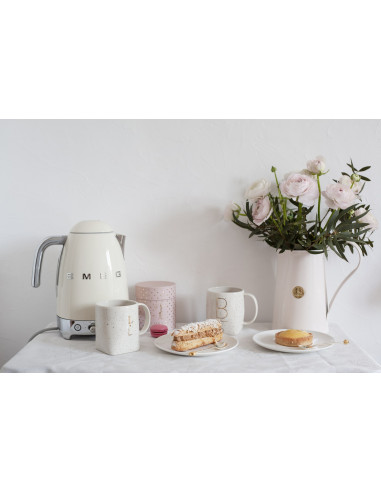 Smeg Klf04Creu Czajnik Elektryczny 1,7 L 2400 W Kremowy