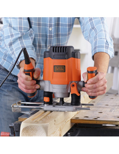 Frezarka Górnowrzecionowa 1200Wblack+Decker Kw1200E