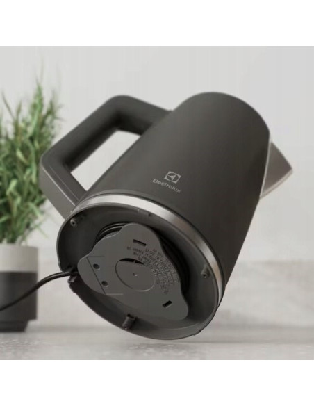 Czajnik Electrolux E5K1-6An