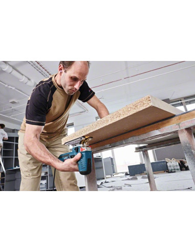 Bosch 0 601 517 000 Wyrzynarka Elektryczna 2,2 Kg