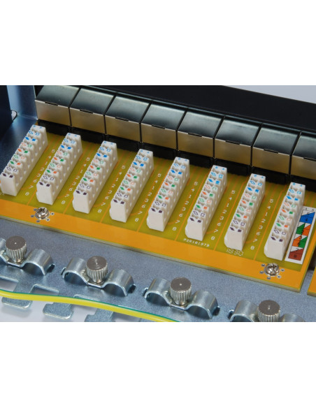 Equip Pro - Panel Krosowy - Cat 6A - Rj-45 X 24 - 1U - 48,3 Cm (19")