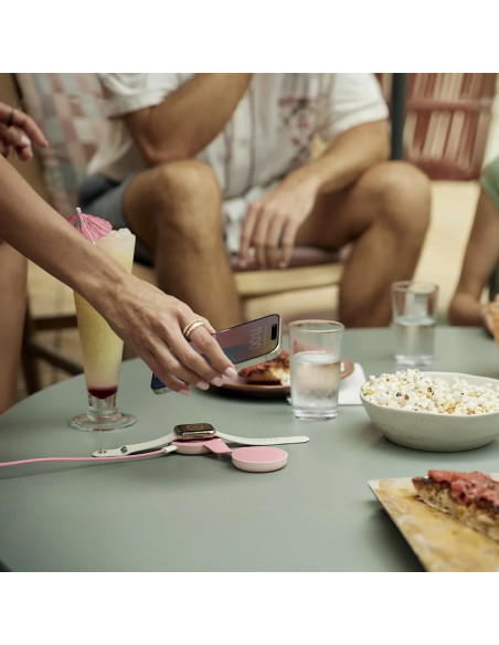Twelve South Butterfly Se - Ładowarka Bezprzewodowa Qi2 Do Dwóch Urządzeń Kompatybilna Z Magsafe, Kabel Usb-C W Zestawie (Pink)