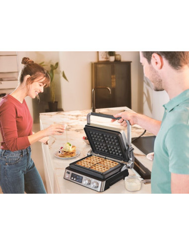 Braun Multigrill 7 Kontaktowy Grill Cg 7044 Z Płytkami Grillowymi, Do Smażenia I Waflowymi