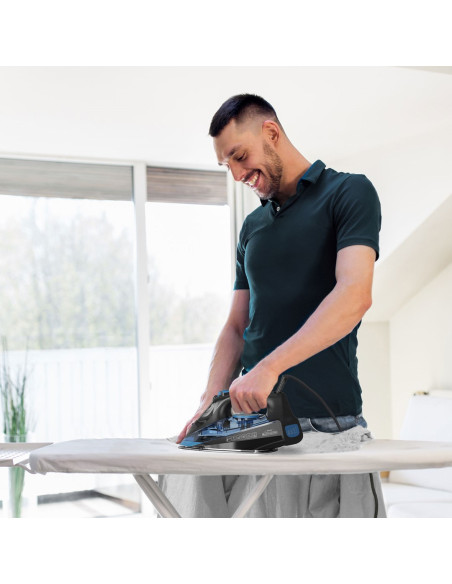 Żelazko Parowe Black+Decker Bxir2606E