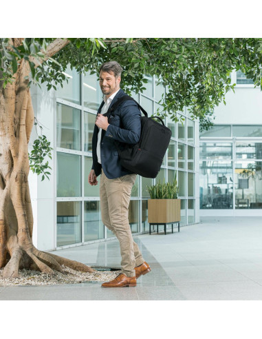 Dicota Eco Backpack Plus Base 39,6 Cm (15.6") Plecak Czarny