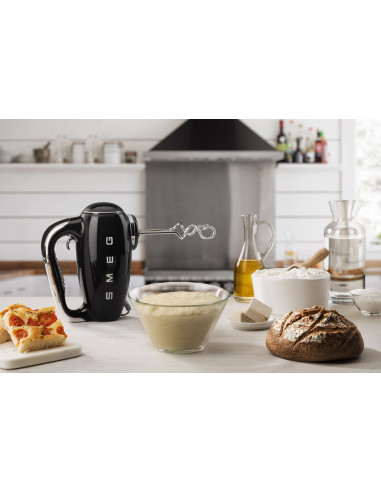 Mikser Ręczny Smeg Hmf01Bleu W Stylu Retro Z Lat 50.