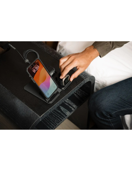 Uag 3In1 Travel Charger - Bezprzewodowa Ładowarka Podróżna Do Trzech Urządzeń 15W, Kompatybilna Z Magsafe, Kabel, Wtyczki I Orga