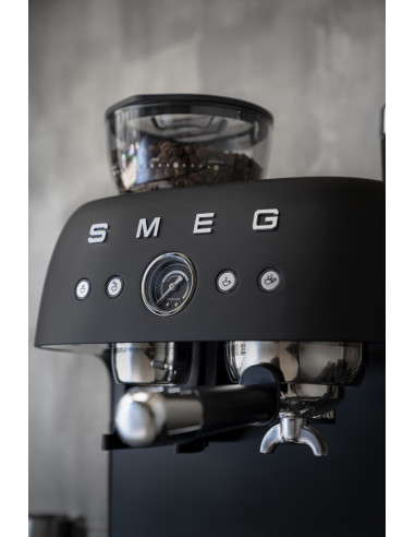 Smeg Egf03Blmeu Ekspres Do Kawy Ręczny Ekspres Do Espresso 2,4 L