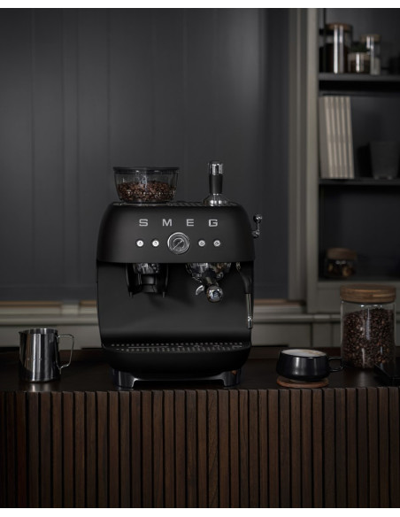 Smeg Egf03Blmeu Ekspres Do Kawy Ręczny Ekspres Do Espresso 2,4 L