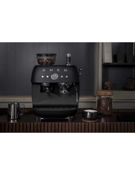 Smeg Egf03Blmeu Ekspres Do Kawy Ręczny Ekspres Do Espresso 2,4 L