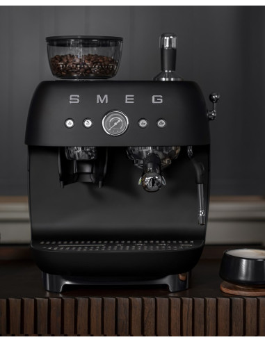 Smeg Egf03Blmeu Ekspres Do Kawy Ręczny Ekspres Do Espresso 2,4 L